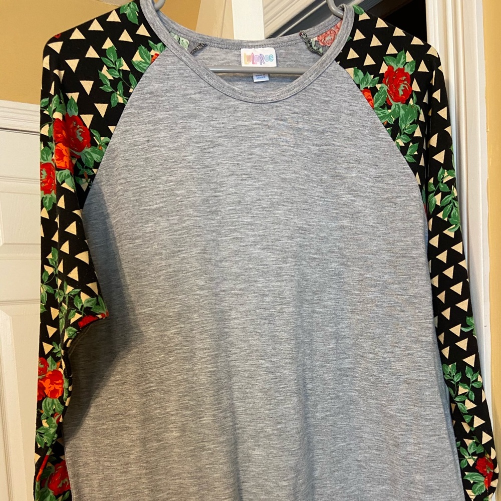 Lularoe casual tee